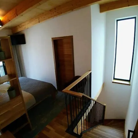 Kafe Orech منزل للإقامة *