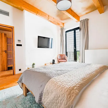 Kafé Ořech Mnichovo Hradiště